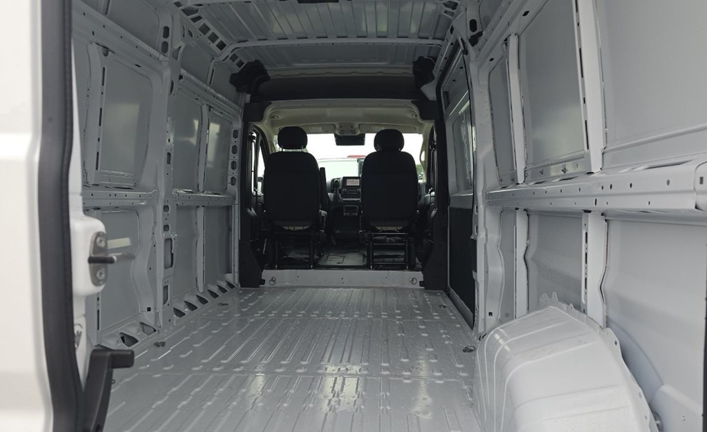 2025 RAM Promaster Image 7
