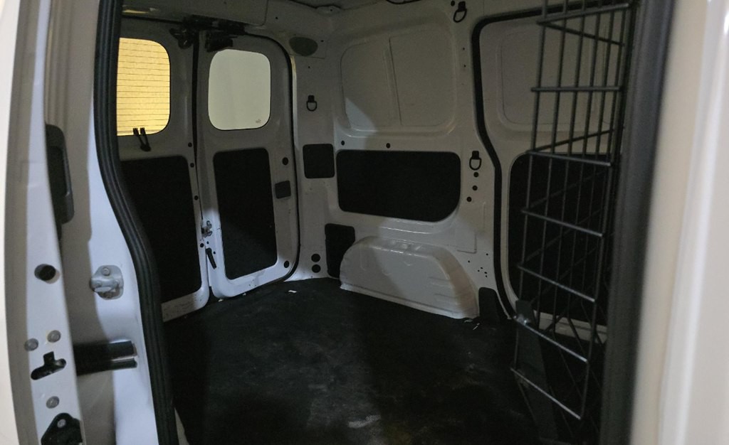 2021 Nissan NV200 Image 10