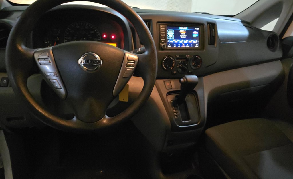 2021 Nissan NV200 Image 13