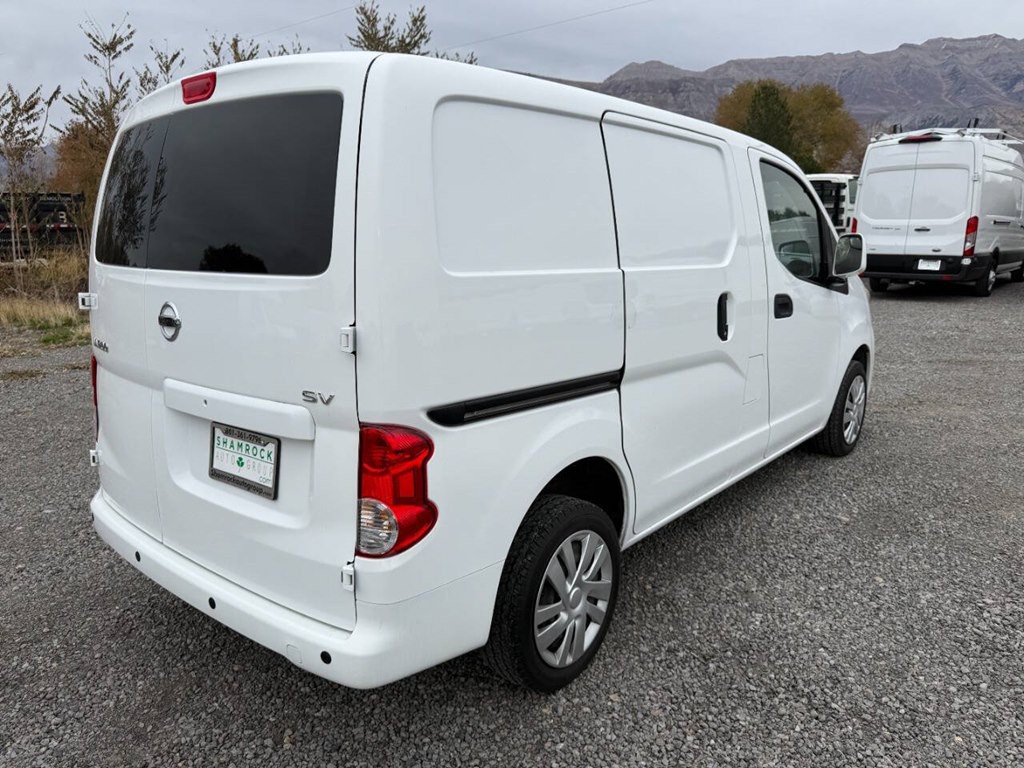2021 Nissan NV200 Image 3