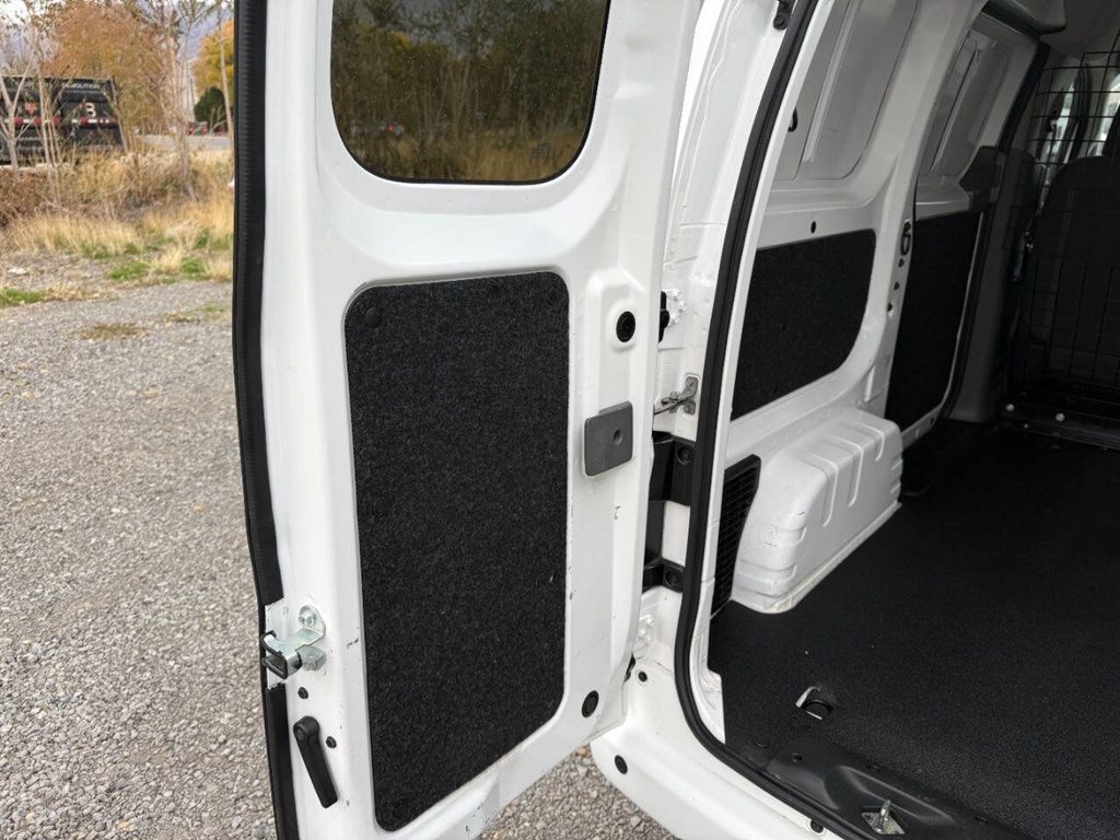 2021 Nissan NV200 Image 21