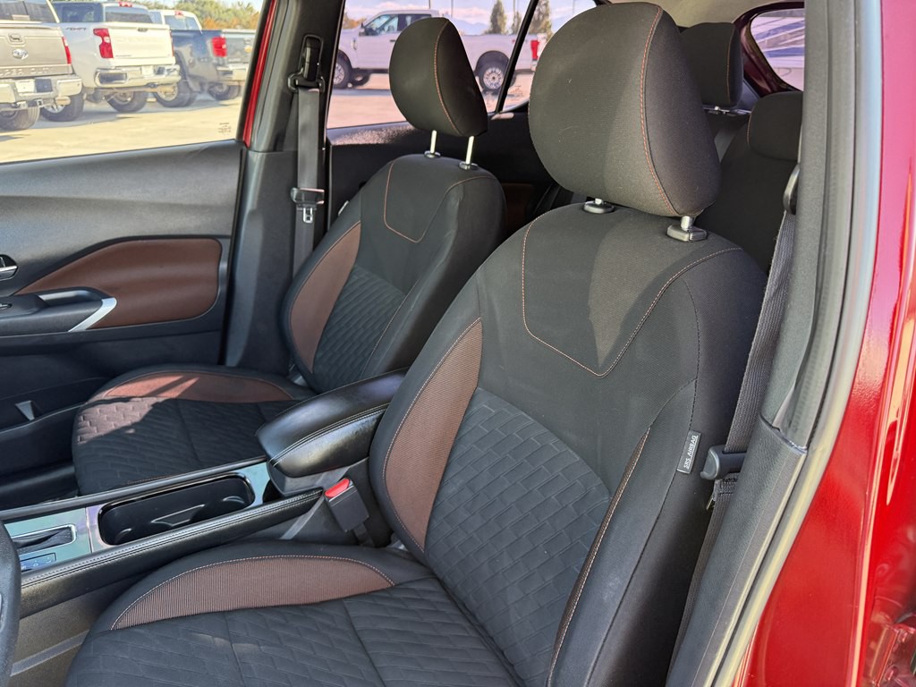 2022 Nissan Kicks Image 16