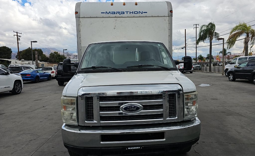 2012 Ford Econoline Image 2