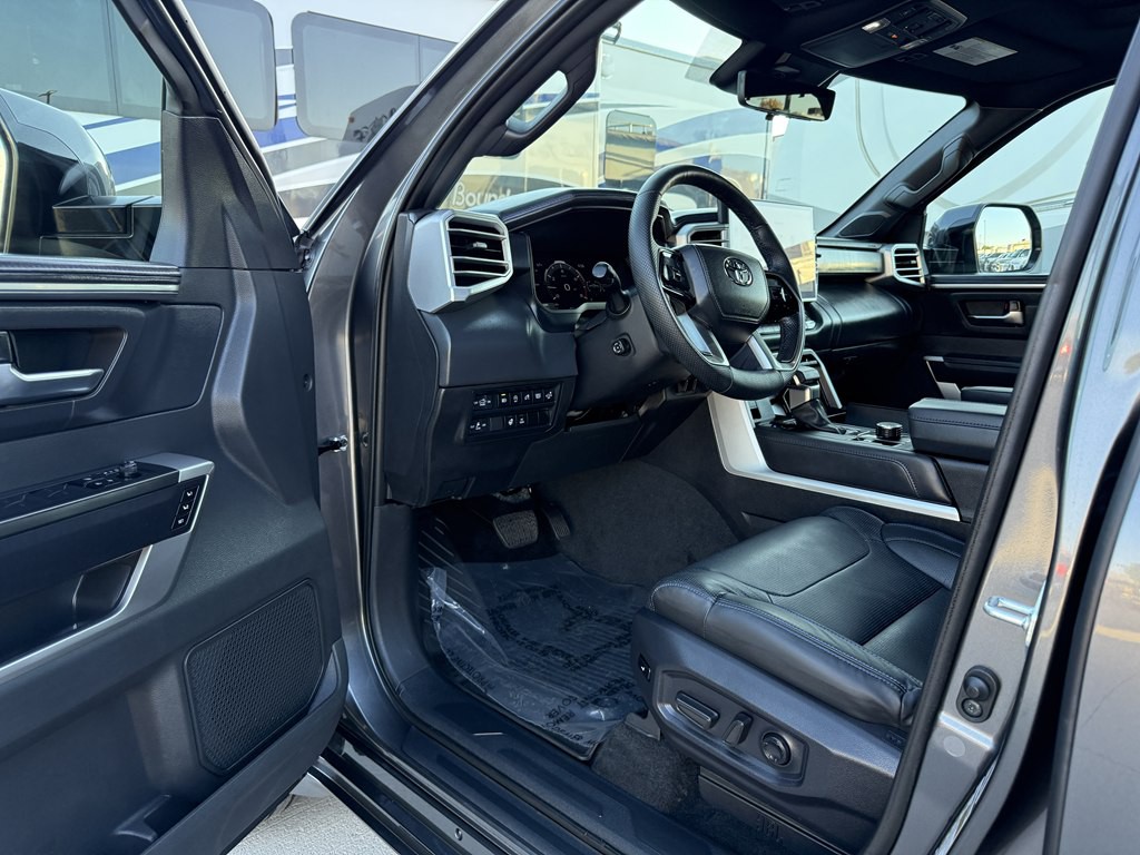 2025 Toyota Tundra Image 19