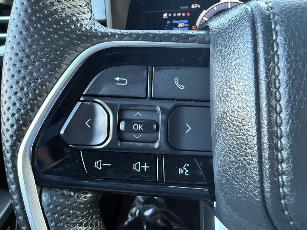2025 Toyota Tundra Image 36