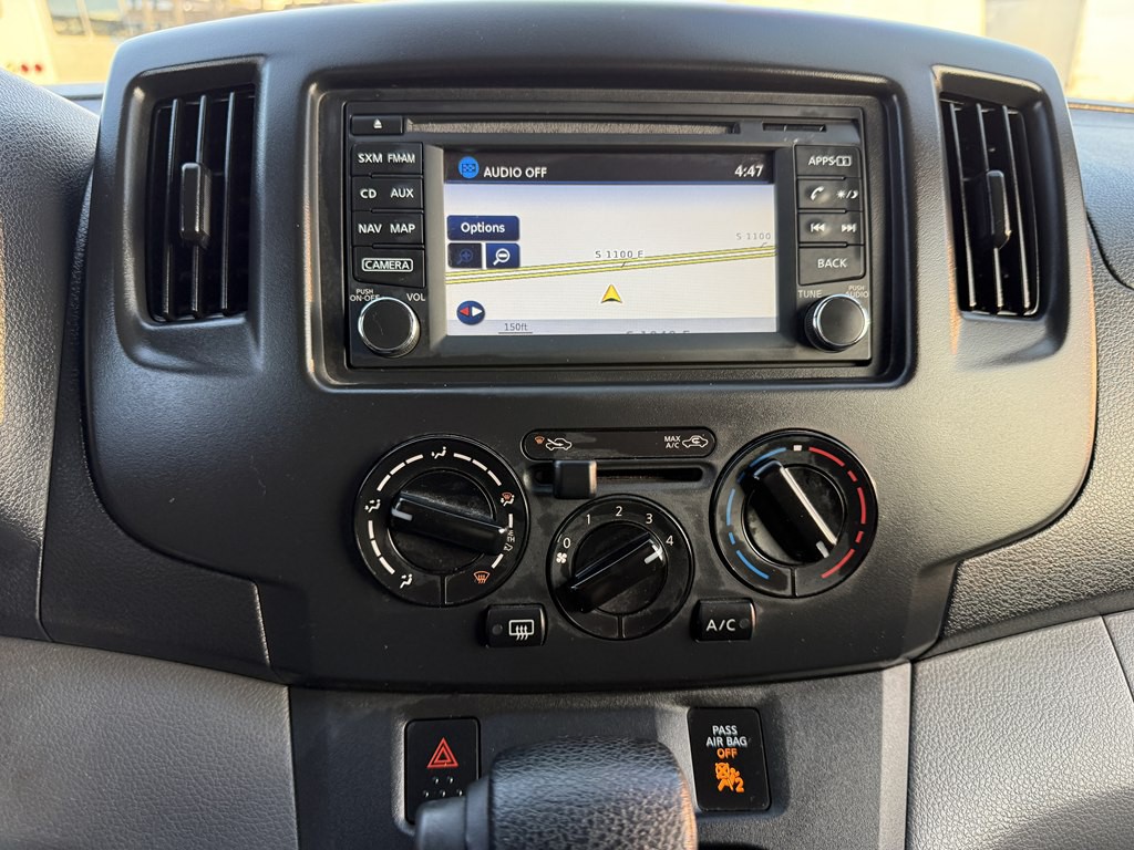 2018 Nissan NV200 Image 33