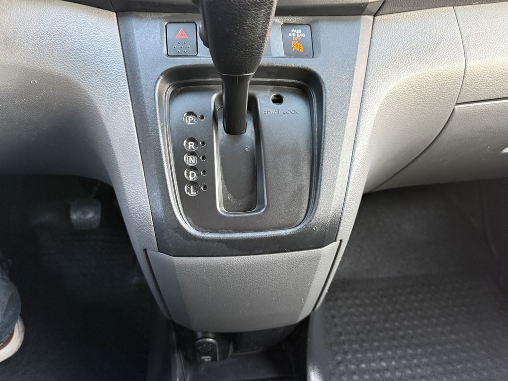 2018 Nissan NV200 Image 38