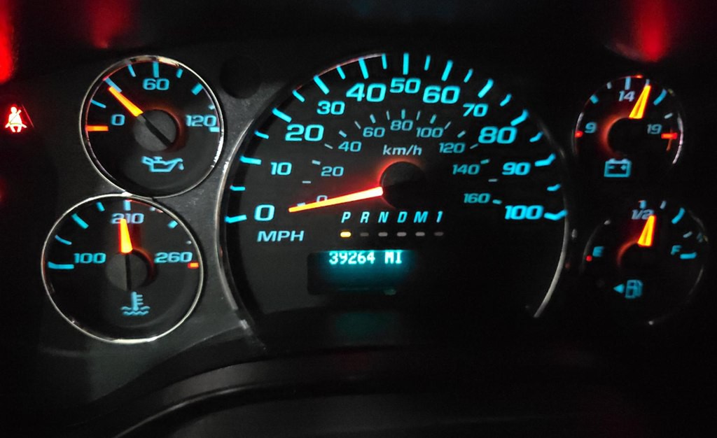 2022 Chevrolet Express Image 13
