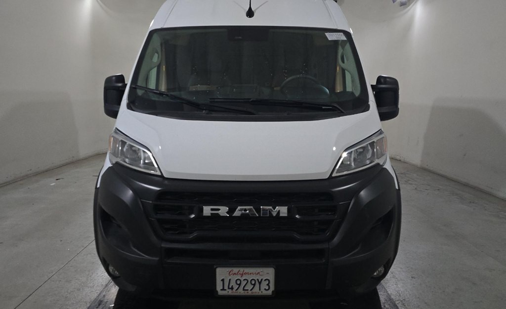 2025 RAM Promaster Image 2