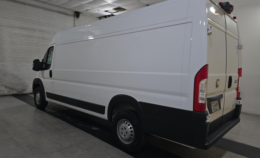 2025 RAM Promaster Image 6