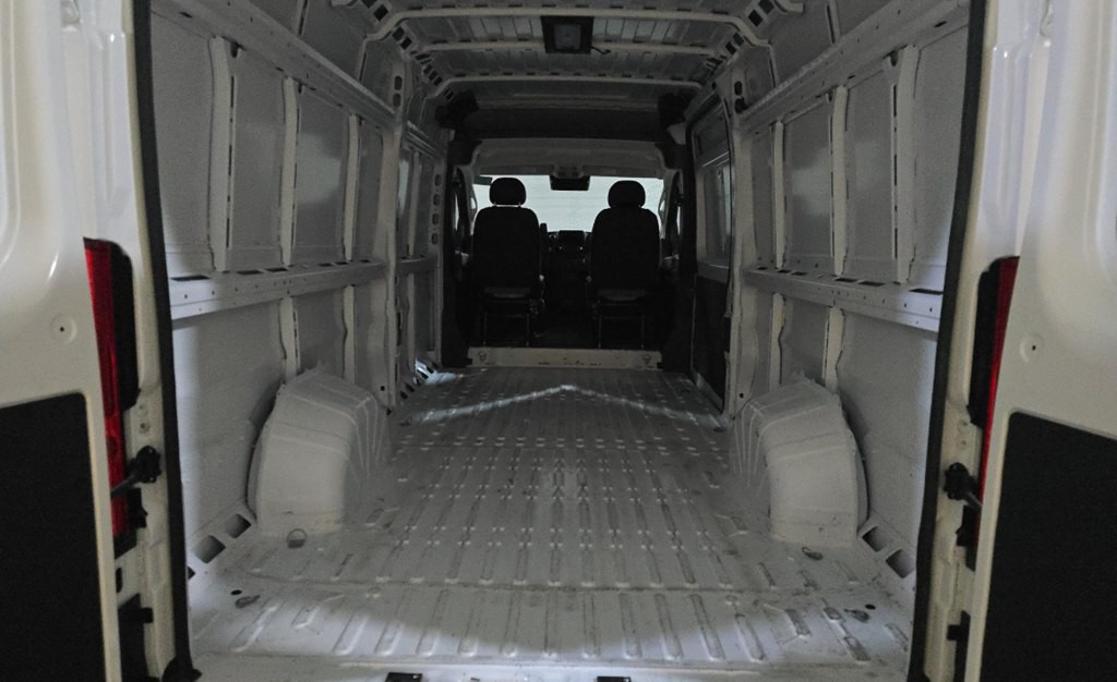 2025 RAM Promaster Image 7
