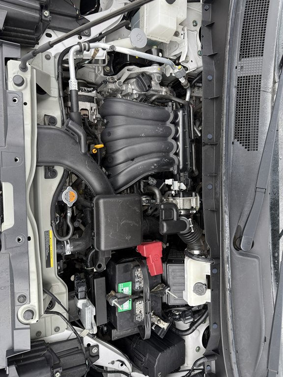 2015 Chevrolet Express Image 9