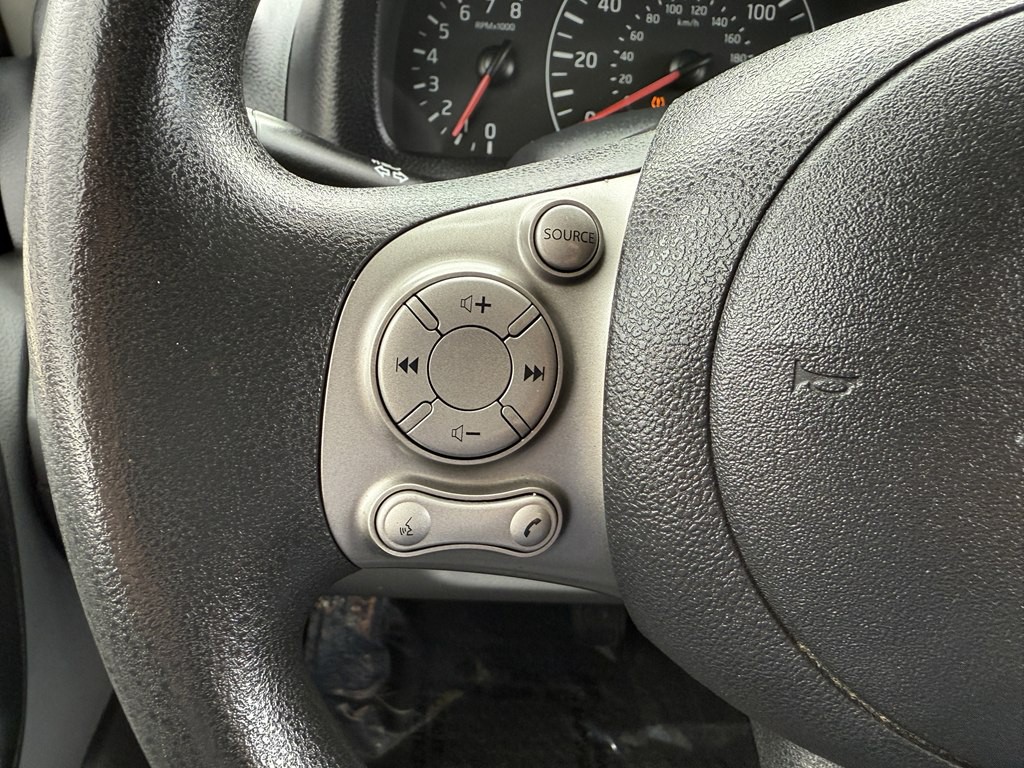 2015 Chevrolet Express Image 24