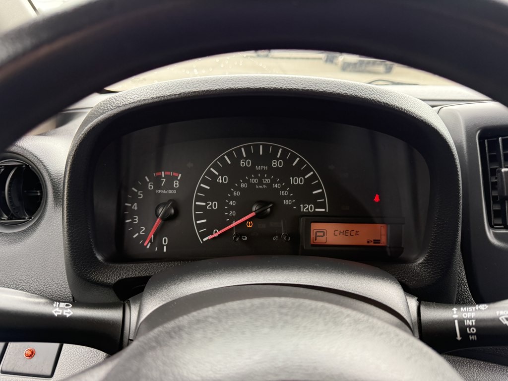 2015 Chevrolet Express Image 25