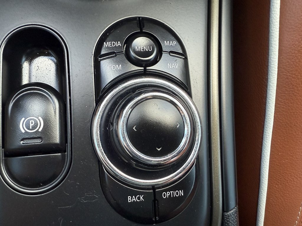 2022 MINI Cooper Image 38