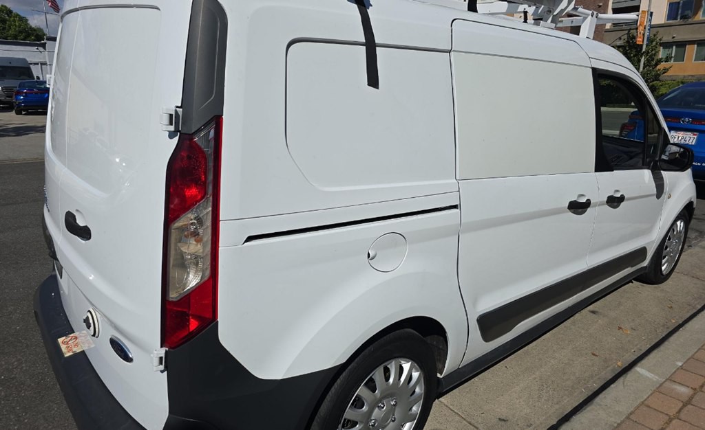 2016 Ford Transit Connect Image 2