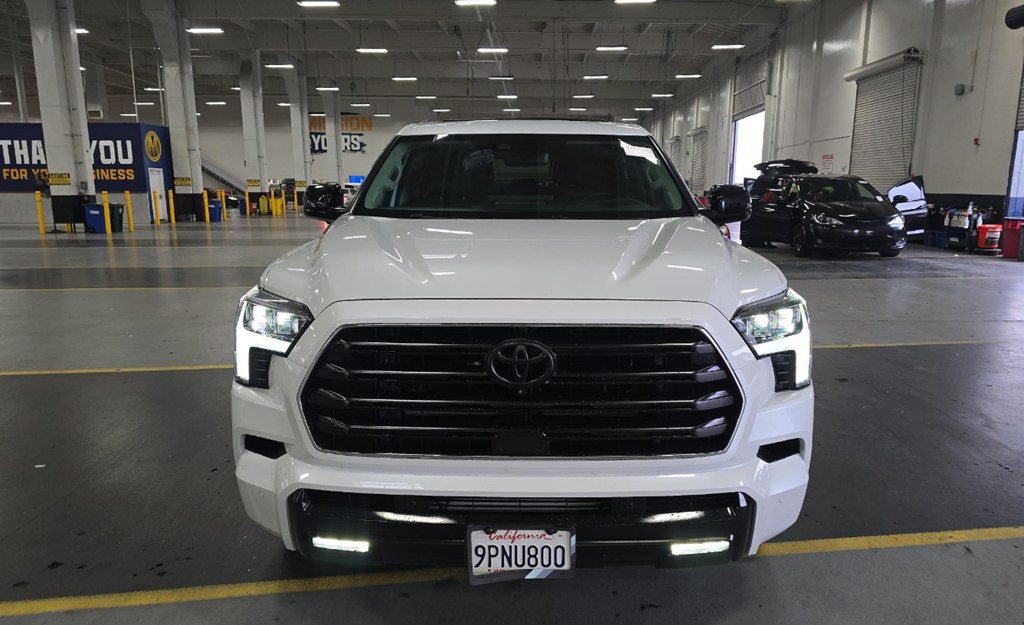 2024 Toyota Sequoia Image 6