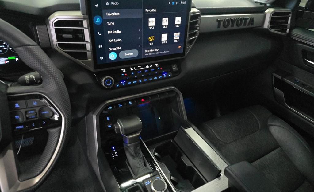 2024 Toyota Sequoia Image 11