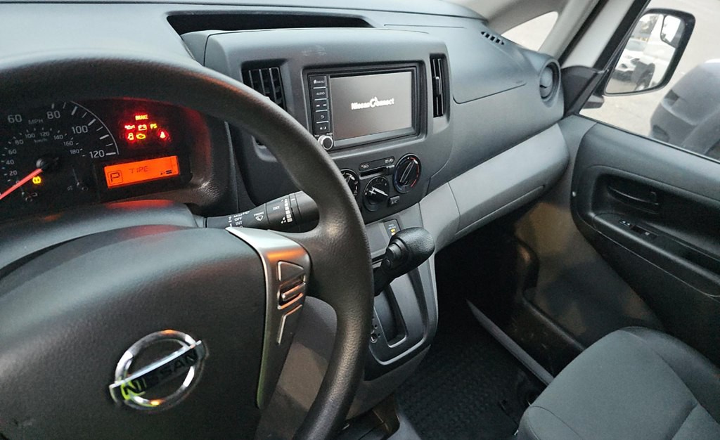 2020 Nissan NV200 Image 12