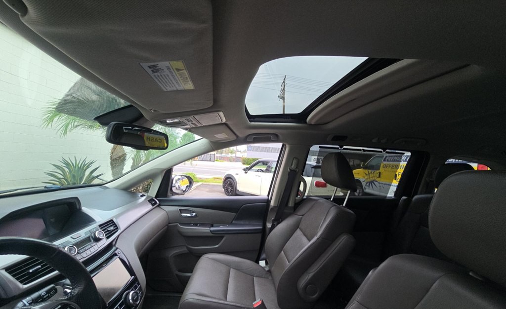 2016 Honda Odyssey Image 13