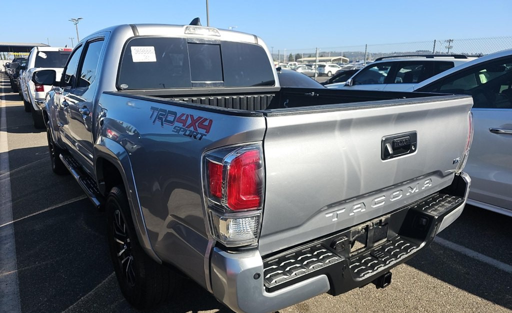 2020 Toyota Tacoma Image 4