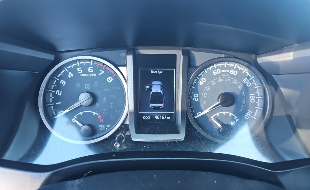 2020 Toyota Tacoma Image 8