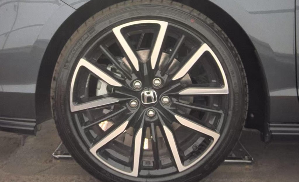 2025 Honda Accord Image 13