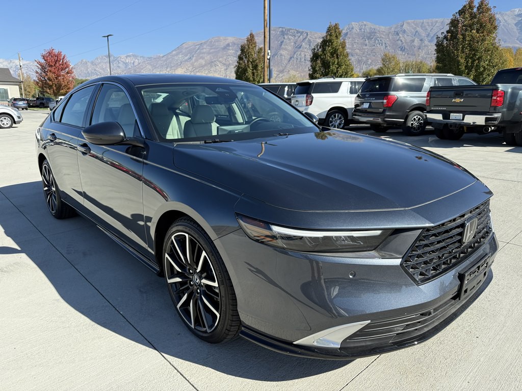 2025 Honda Accord Image 1