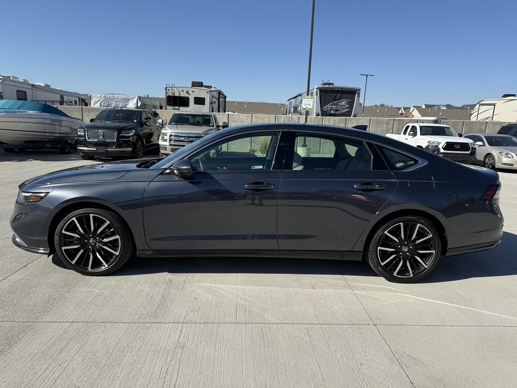 2025 Honda Accord Image 6