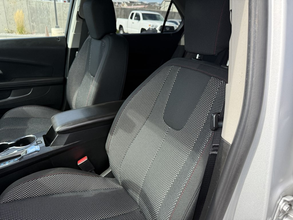 2017 Chevrolet Equinox Image 18