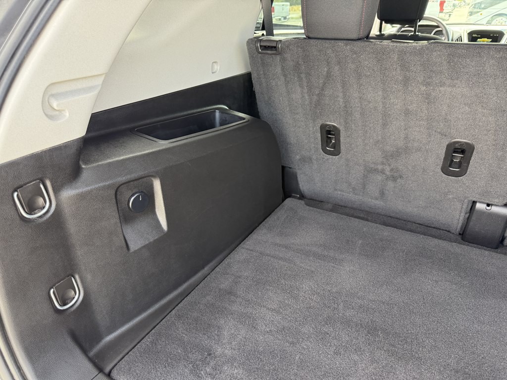 2017 Chevrolet Equinox Image 28