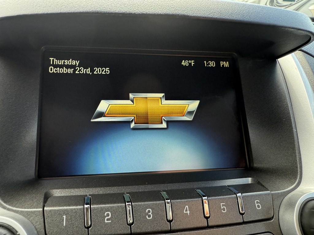 2017 Chevrolet Equinox Image 35