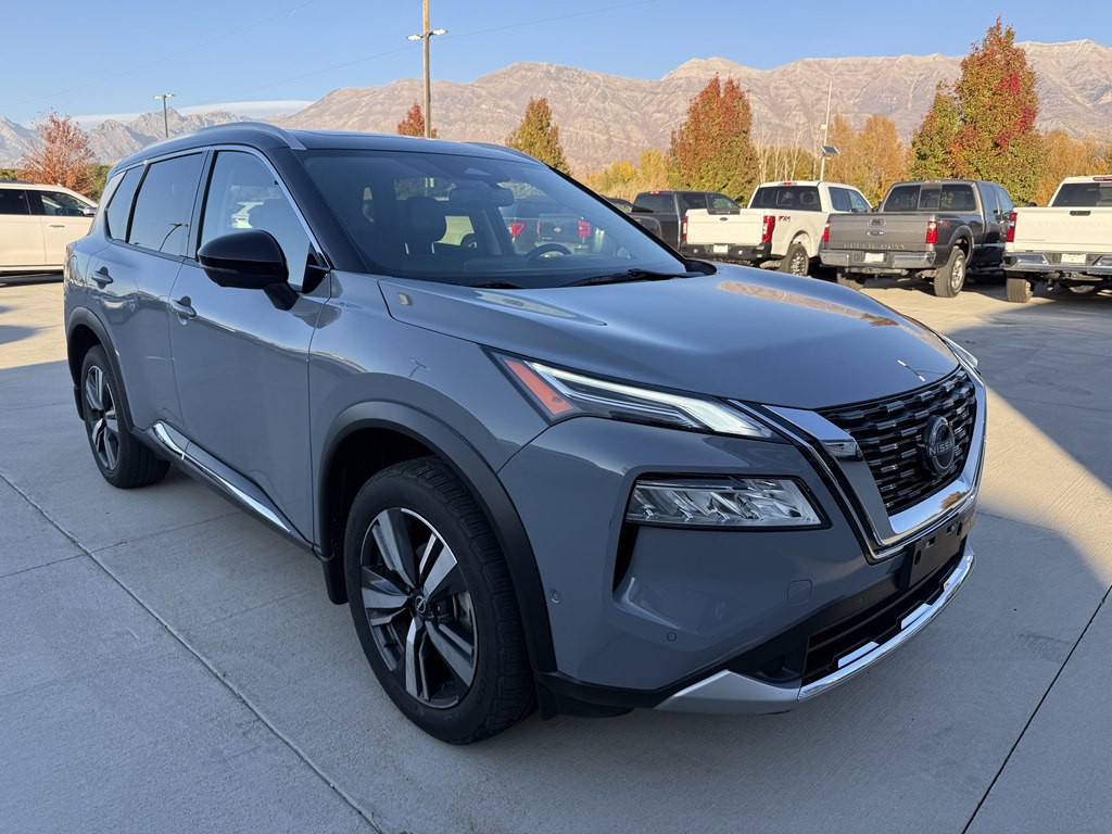 2023 Nissan Rogue Image 1