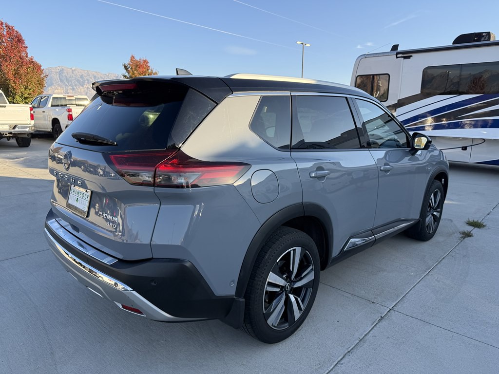 2023 Nissan Rogue Image 3