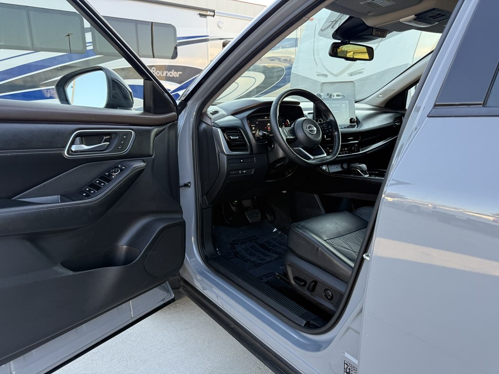 2023 Nissan Rogue Image 14