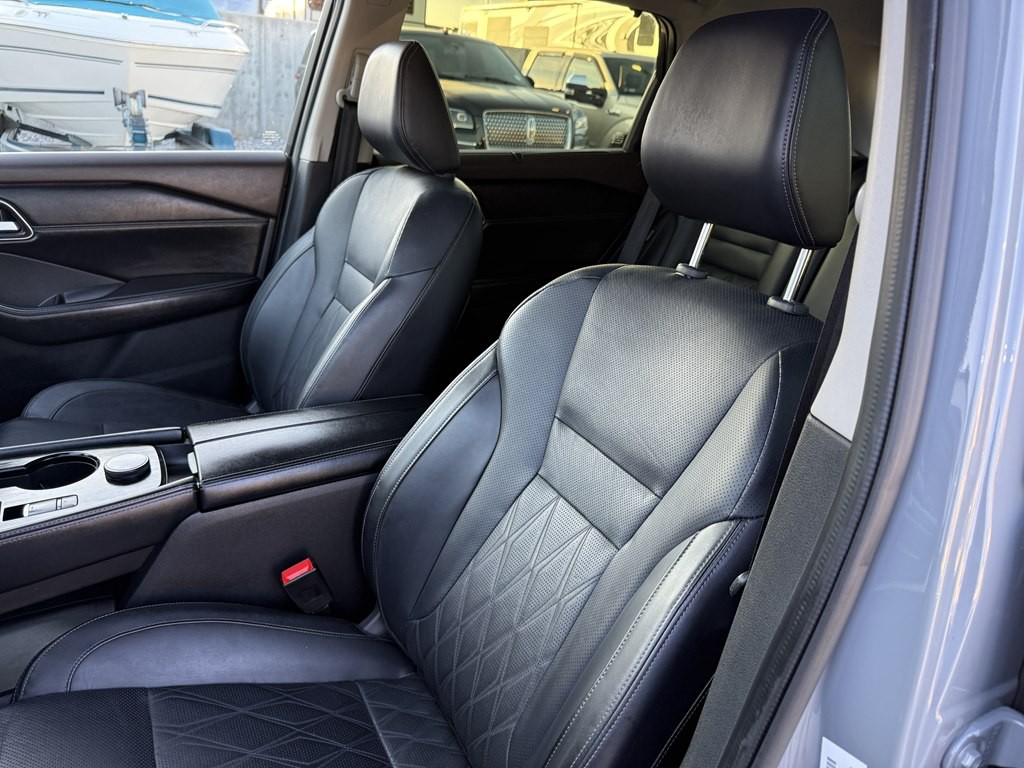 2023 Nissan Rogue Image 16