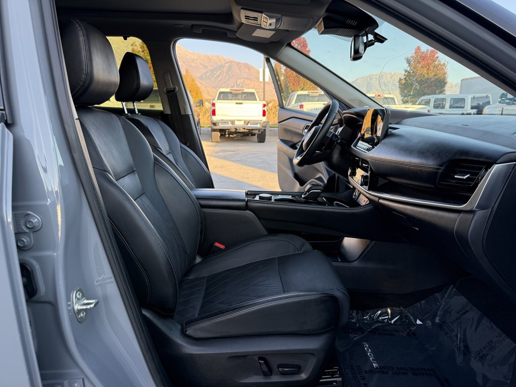 2023 Nissan Rogue Image 22