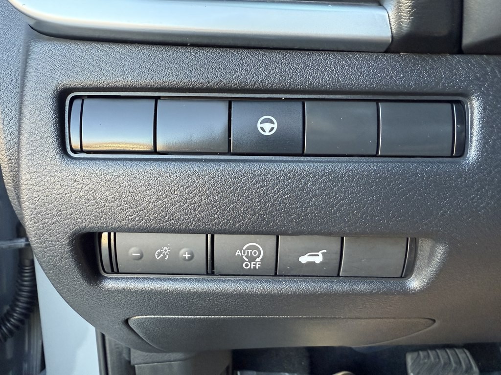 2023 Nissan Rogue Image 30