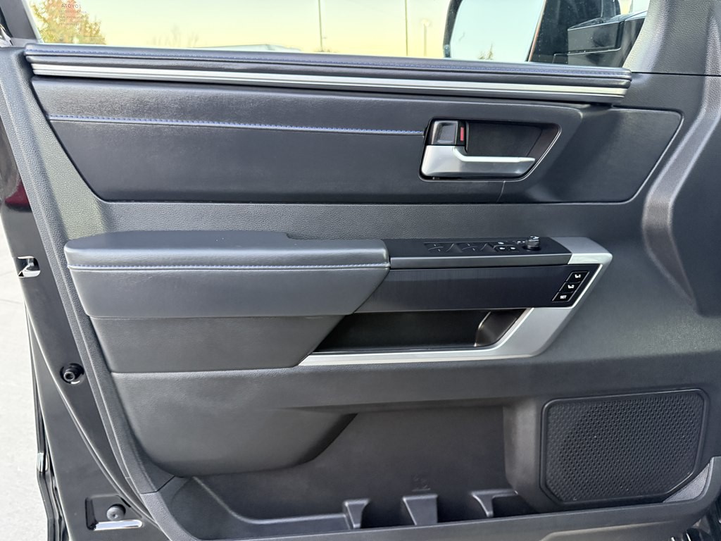 2025 Toyota Tundra Image 32