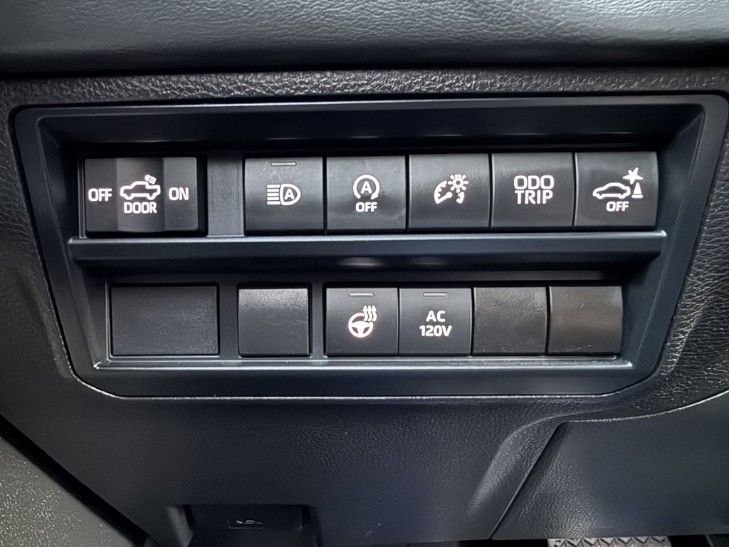 2025 Toyota Tundra Image 33