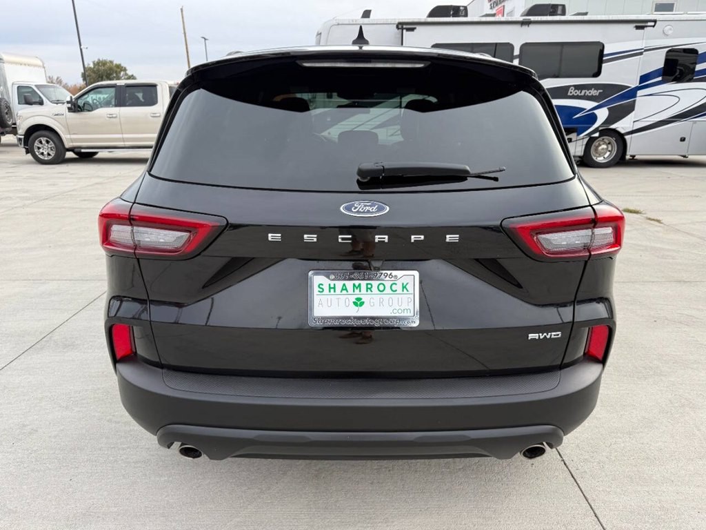 2025 Ford Escape Image 4