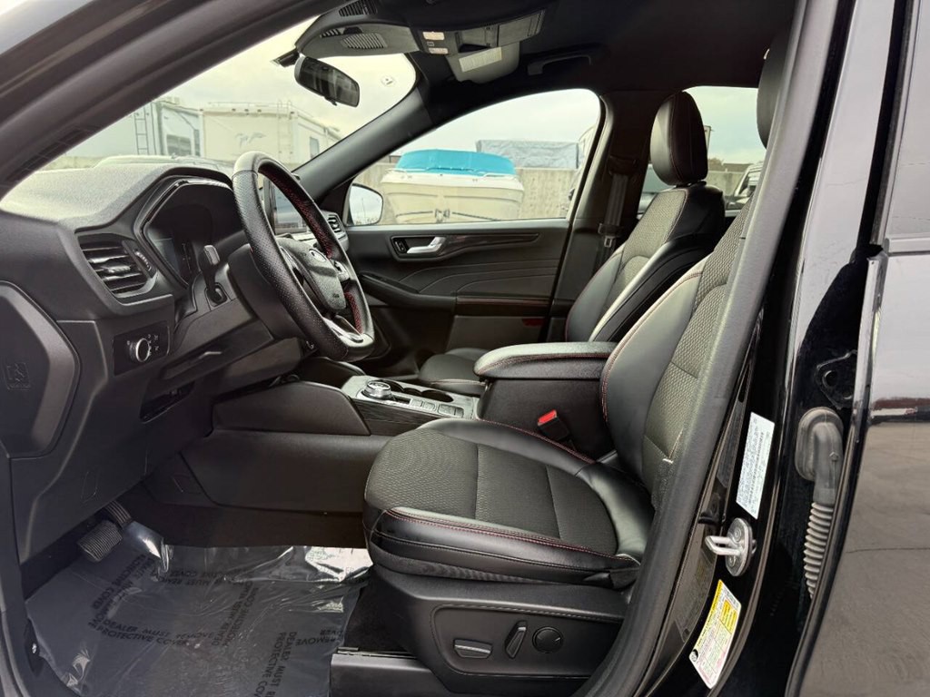 2025 Ford Escape Image 14