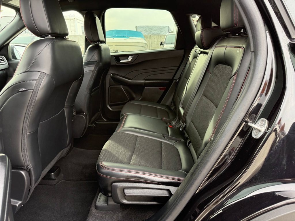 2025 Ford Escape Image 16