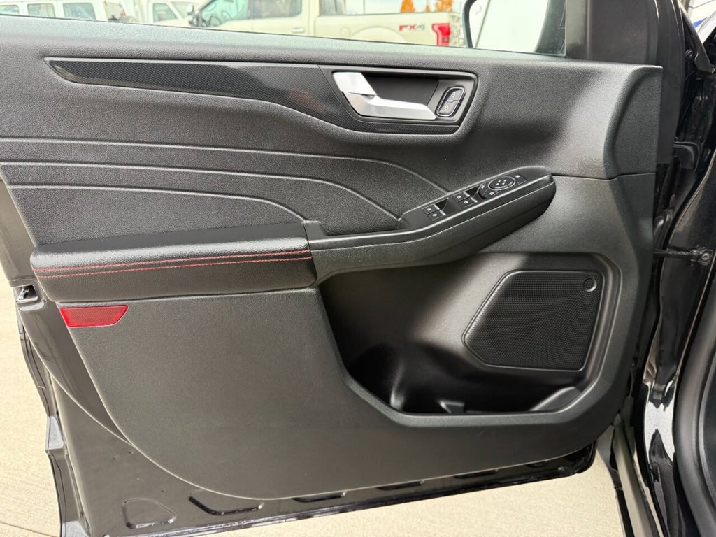 2025 Ford Escape Image 26