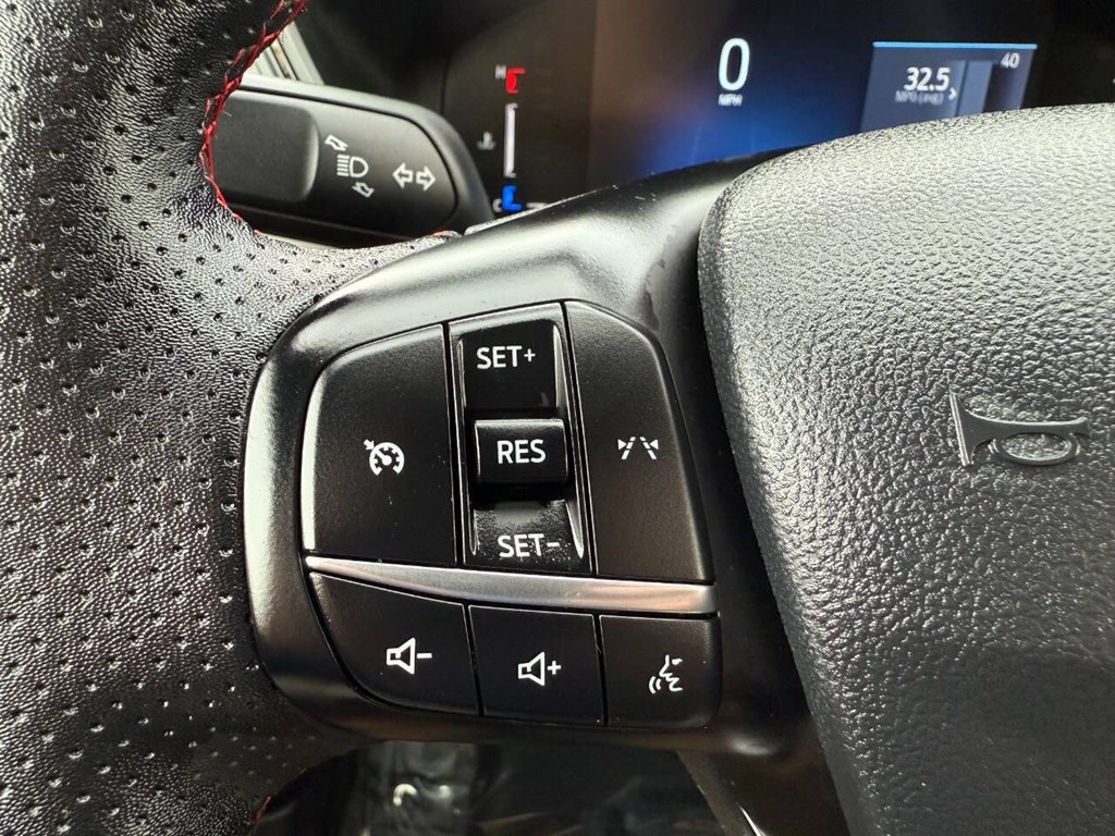 2025 Ford Escape Image 31