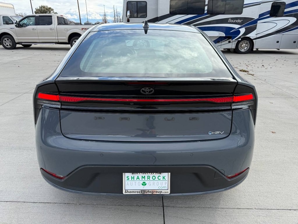 2024 Toyota Prius Image 4