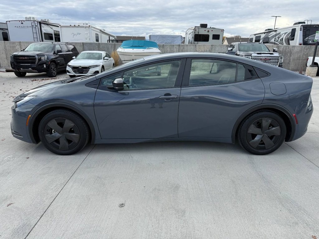 2024 Toyota Prius Image 6