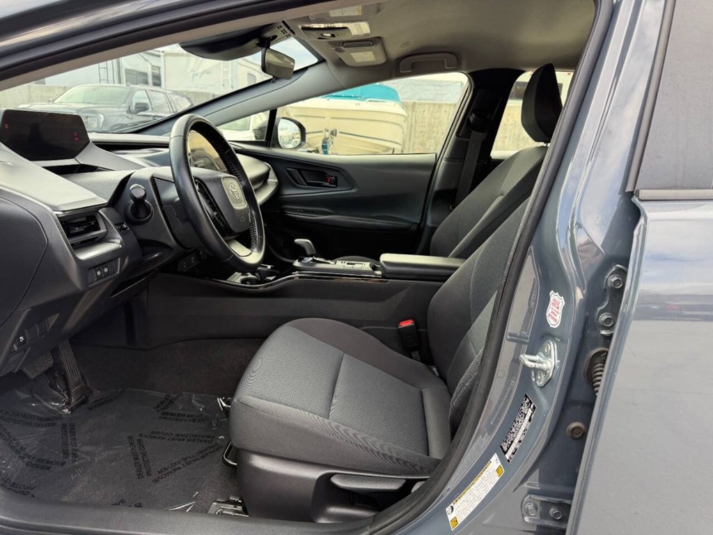 2024 Toyota Prius Image 17