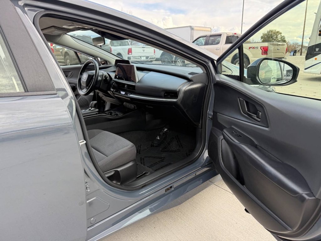 2024 Toyota Prius Image 22