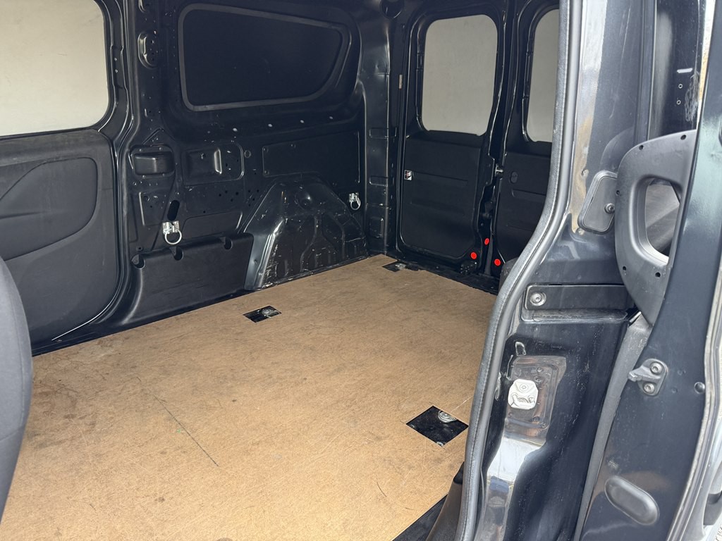 2018 RAM Promaster Image 23